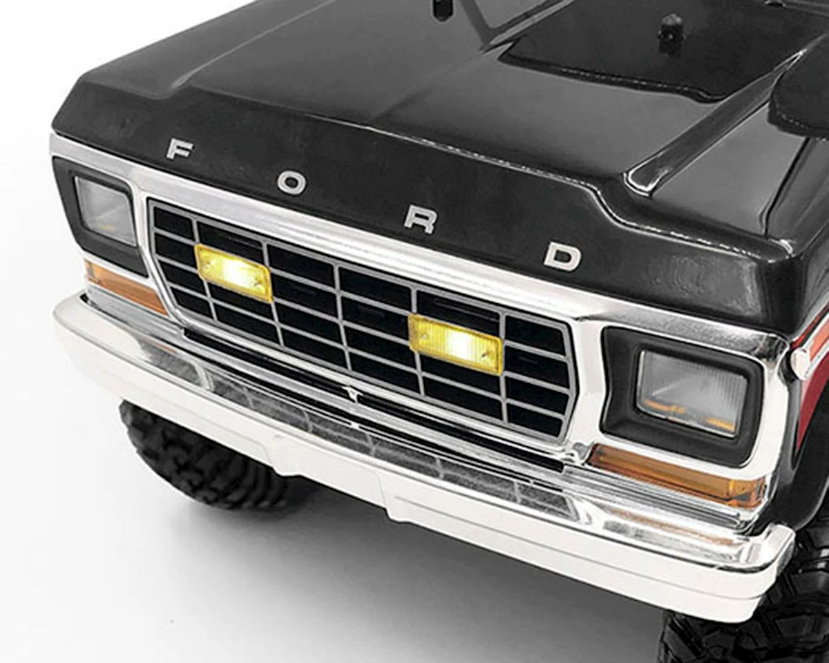 RC4WD CChand TRX-4 Bronco Front Grille Fog Lamps 3 RC4WD CChand TRX-4 Bronco Front Grille Fog Lamps - Image 3